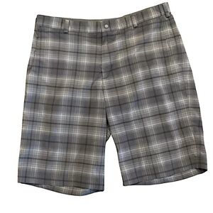Nike Golf Tour Performance DriFit Plaid Shorts 36